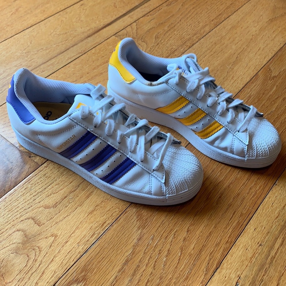 Adidas superstar